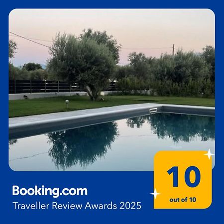 Nostos Luxury Villas With Private Pool In Návpaktosz Kültér fotó