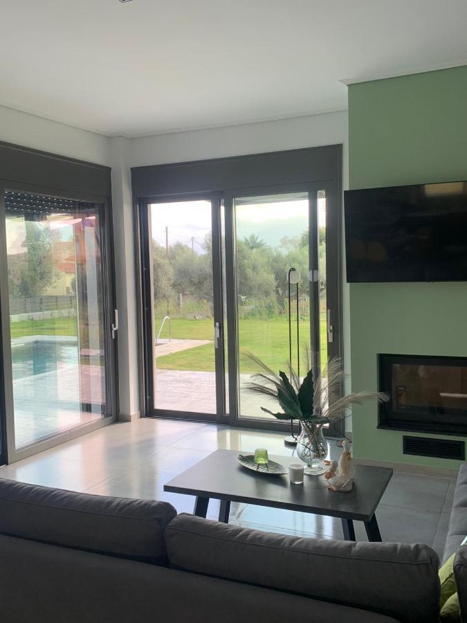 Nostos Luxury Villas With Private Pool In Návpaktosz Kültér fotó