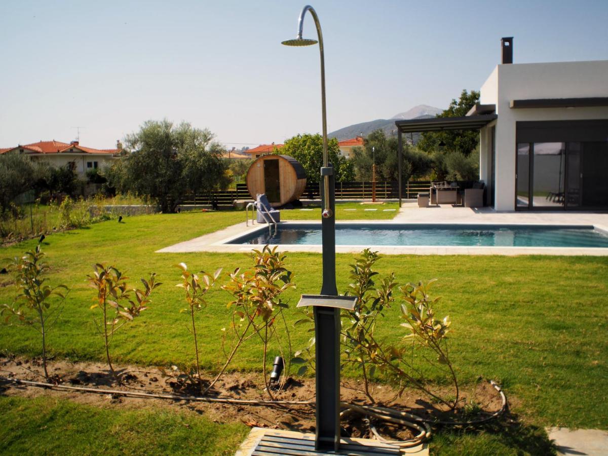 Nostos Luxury Villas With Private Pool In Návpaktosz Kültér fotó