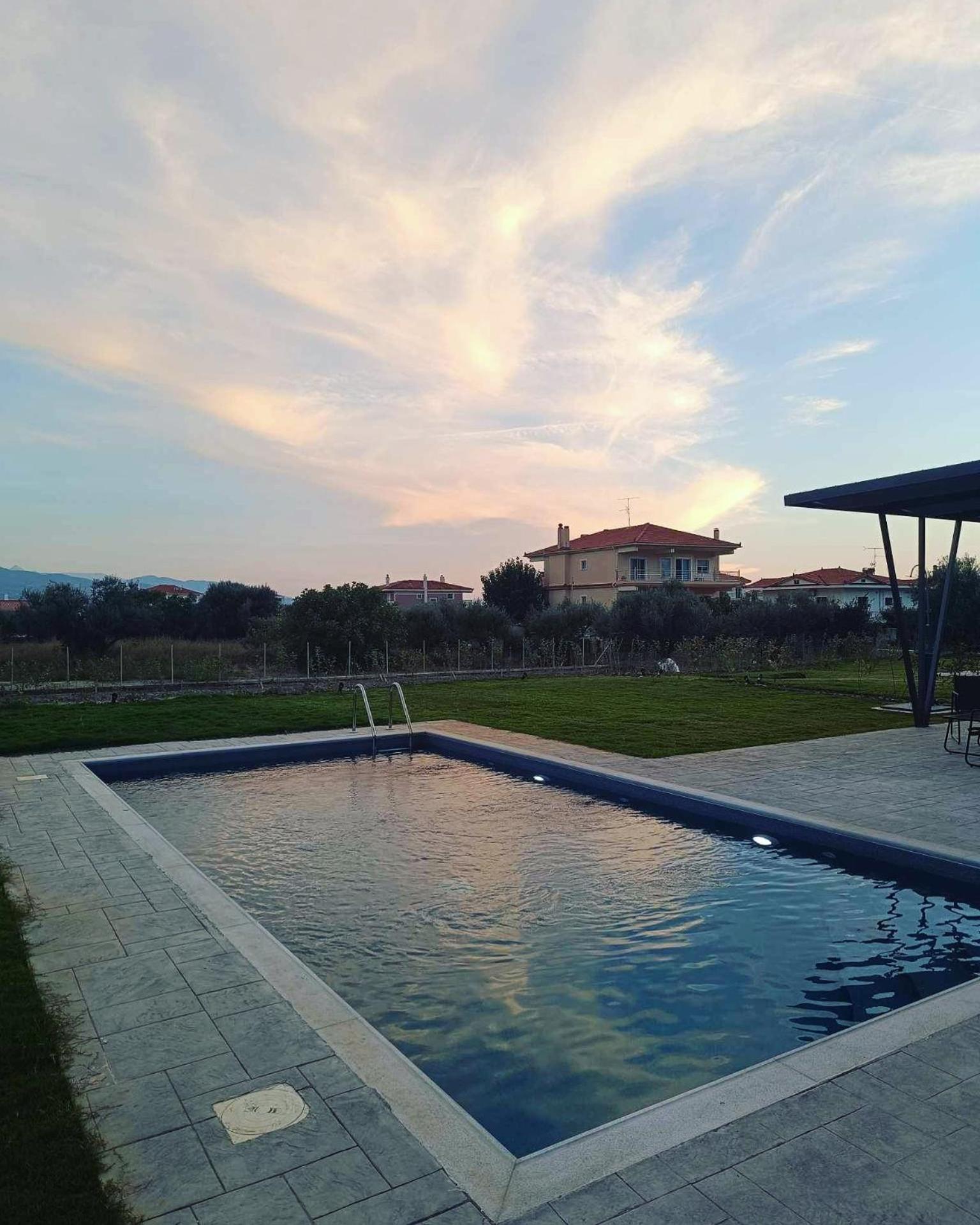 Nostos Luxury Villas With Private Pool In Návpaktosz Kültér fotó