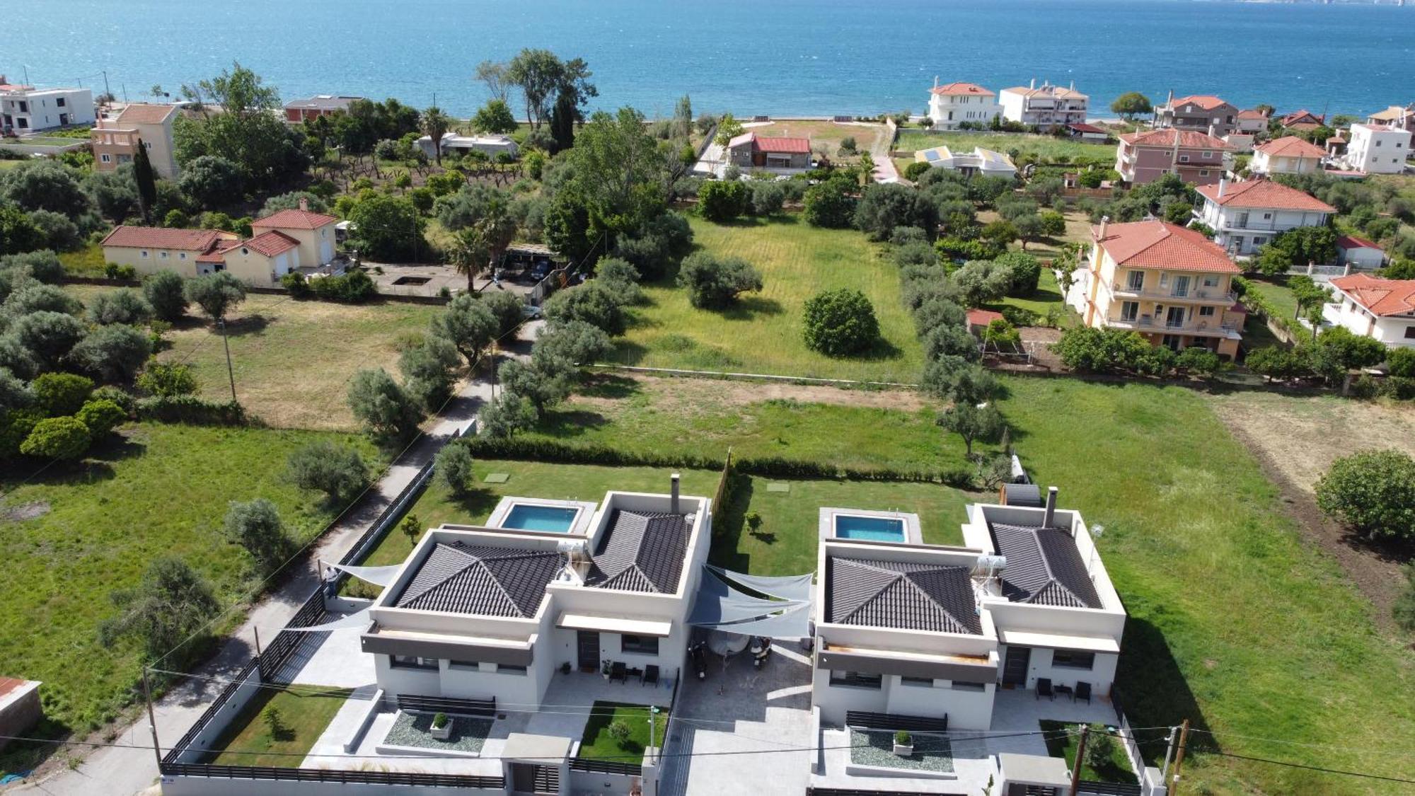 Nostos Luxury Villas With Private Pool In Návpaktosz Kültér fotó